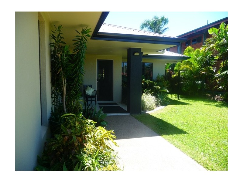 3 McNamara St, Mission Beach QLD 4852