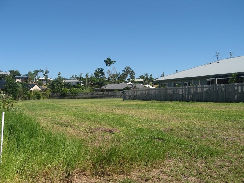 3 Clipper Court, South Mission Beach QLD 4852