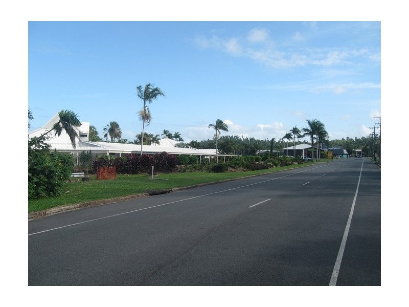 5 Wongaling Beach Rd, Wongaling Beach QLD 4852