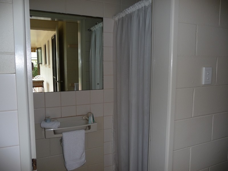 104 Kennedy Esplanade, South Mission Beach QLD 4852