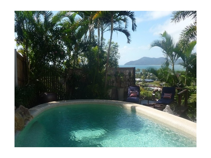 1 Bedarra Terrace, South Mission Beach QLD 4852