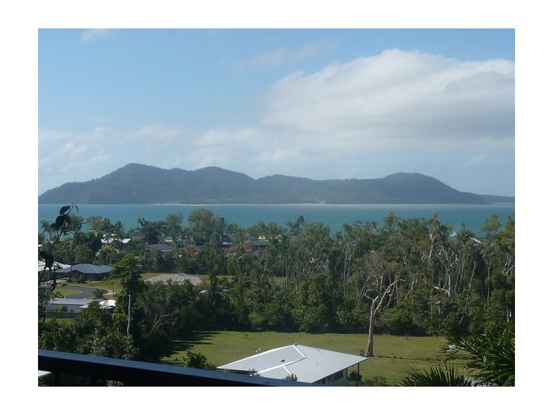 1 Bedarra Terrace, South Mission Beach QLD 4852