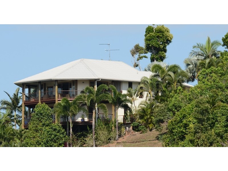 1 Bedarra Terrace, South Mission Beach QLD 4852