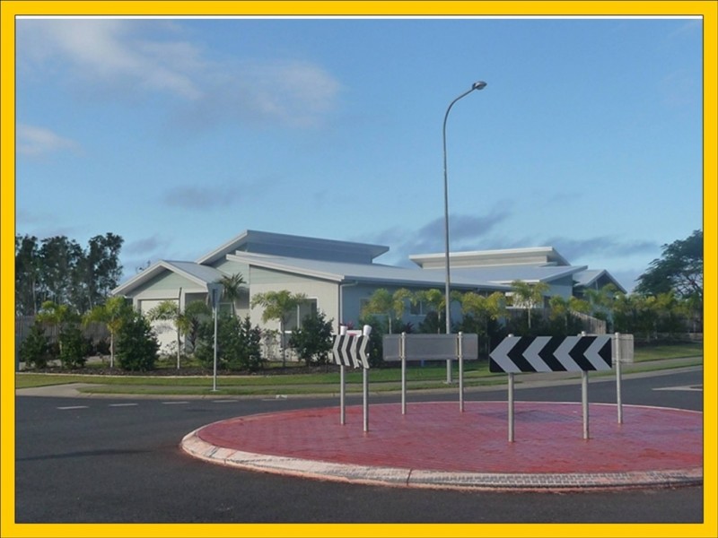 2 Shore St, Wongaling Beach QLD 4852