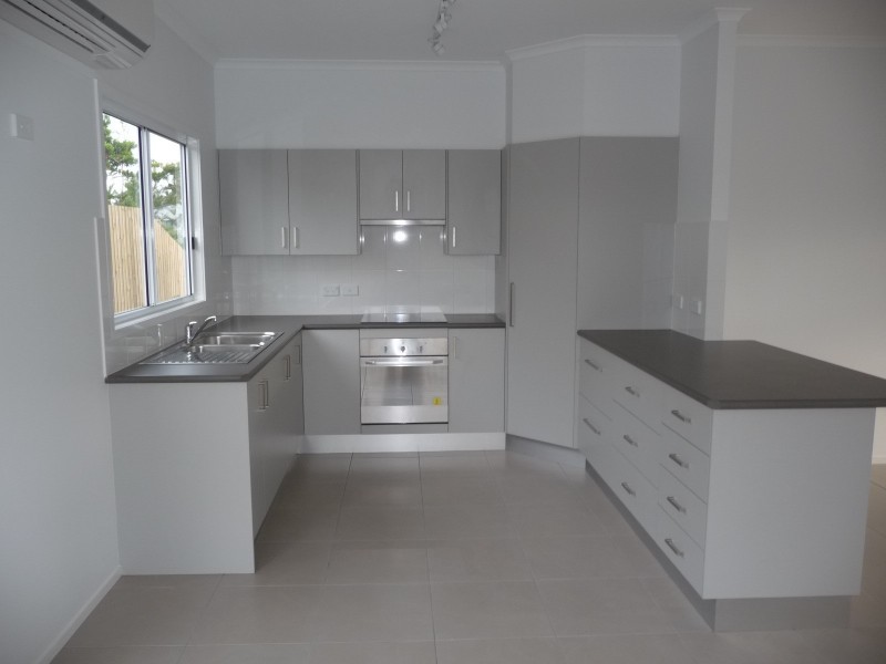 2 Shore St, Wongaling Beach QLD 4852