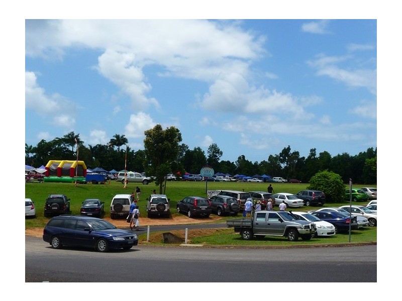 8 Lindquist Close, Mission Beach QLD 4852