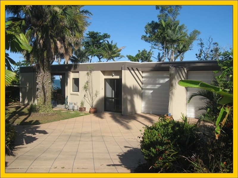 6 Reid Road, Wongaling Beach QLD 4852