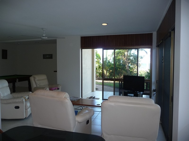 6 Reid Road, Wongaling Beach QLD 4852