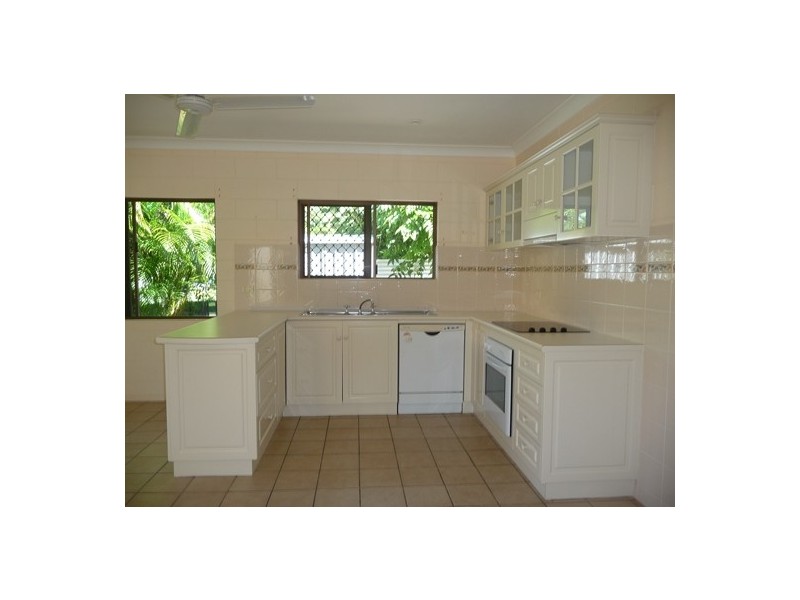Unit 2, 20 Buccaneer St, South Mission Beach QLD 4852