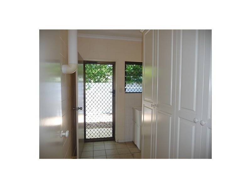 Unit 2, 20 Buccaneer St, South Mission Beach QLD 4852