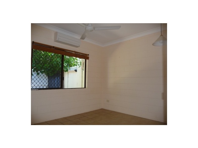 Unit 2, 20 Buccaneer St, South Mission Beach QLD 4852