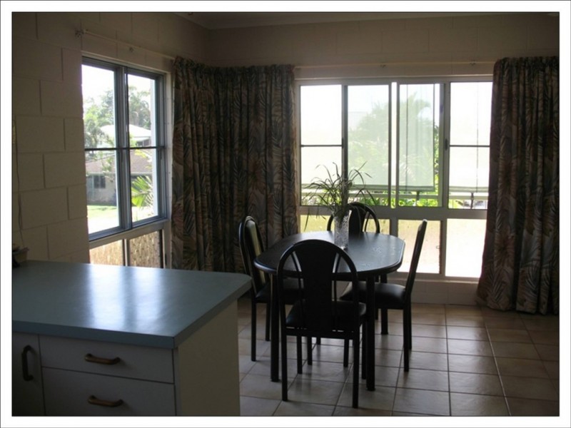 23 Holland Street, Wongaling Beach QLD 4852