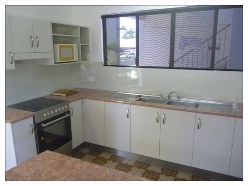 23 Holland Street, Wongaling Beach QLD 4852