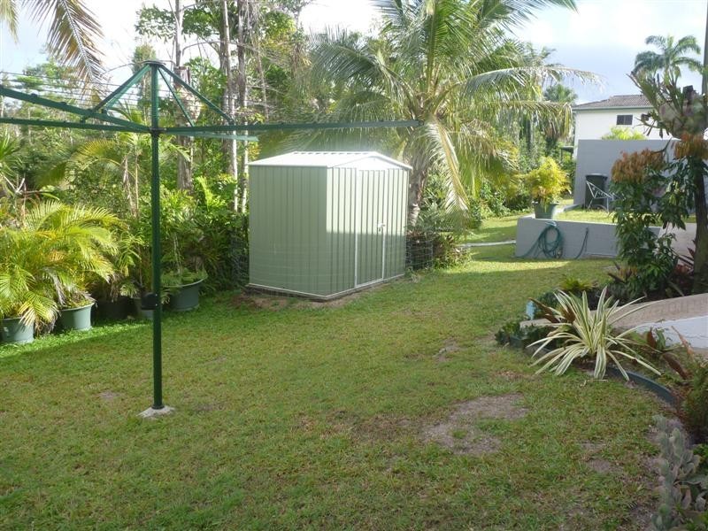 23 Holland Street, Wongaling Beach QLD 4852