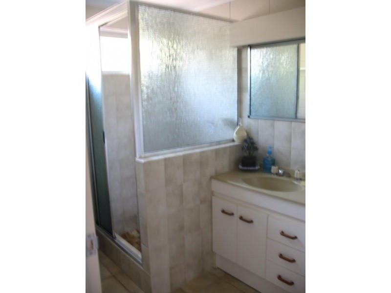 23 Holland Street, Wongaling Beach QLD 4852