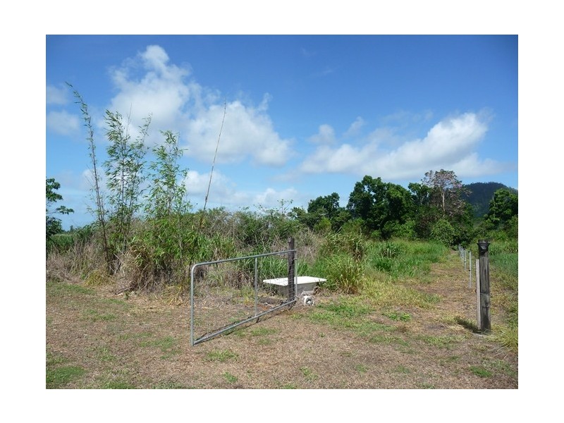 44 Dargin Road,, Maria Creeks QLD 4855