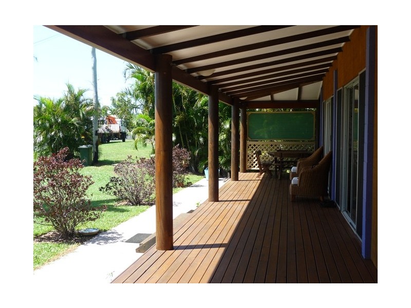 43 Mission Drive, South Mission Beach QLD 4852