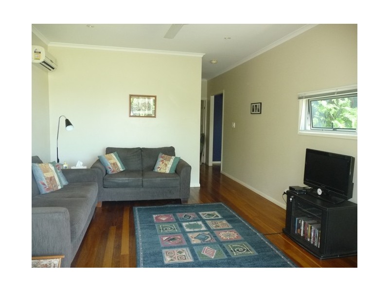 1 Giufre Crescent, Wongaling Beach QLD 4852