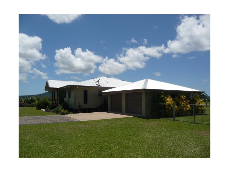 113 Old Tully Road, Tully QLD 4854