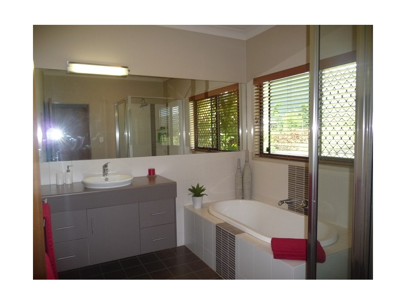 113 Old Tully Road, Tully QLD 4854