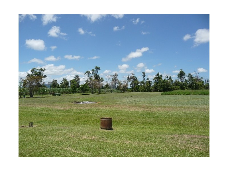 247 Formosa Road, Silkwood QLD 4856