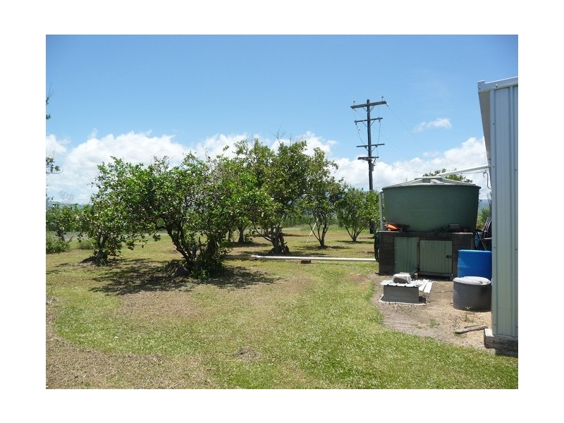 247 Formosa Road, Silkwood QLD 4856