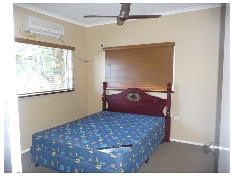 2/163 Reid Road, Wongaling Beach QLD 4852