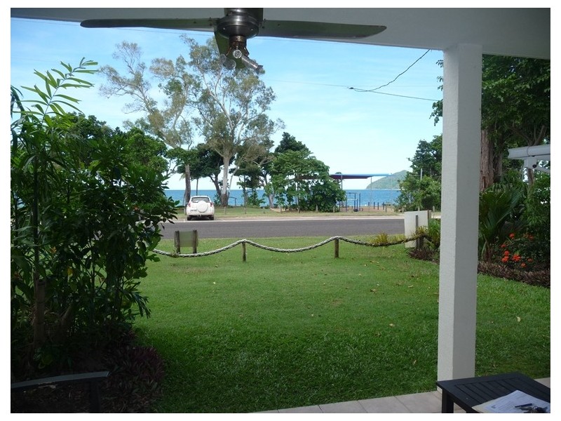 2/163 Reid Road, Wongaling Beach QLD 4852
