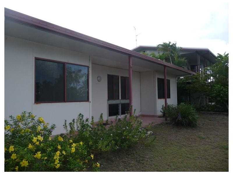 7 McNamara Street, Wongaling Beach QLD 4852