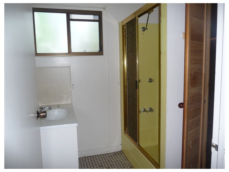 7 McNamara Street, Wongaling Beach QLD 4852