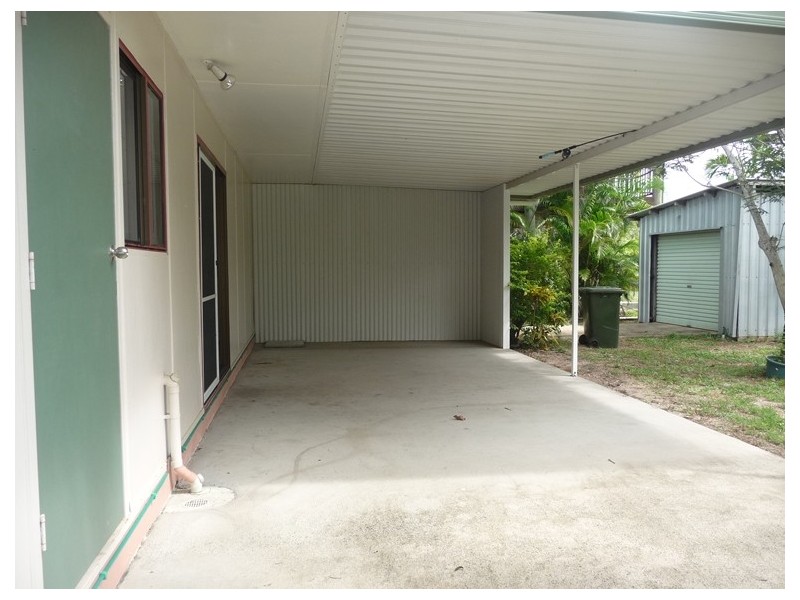 7 McNamara Street, Wongaling Beach QLD 4852