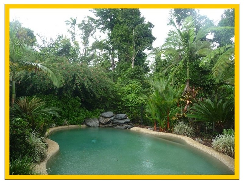 1 Spurwood Close, Wongaling Beach QLD 4852