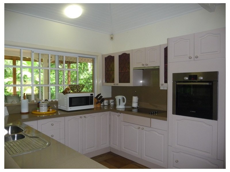 1 Spurwood Close, Wongaling Beach QLD 4852