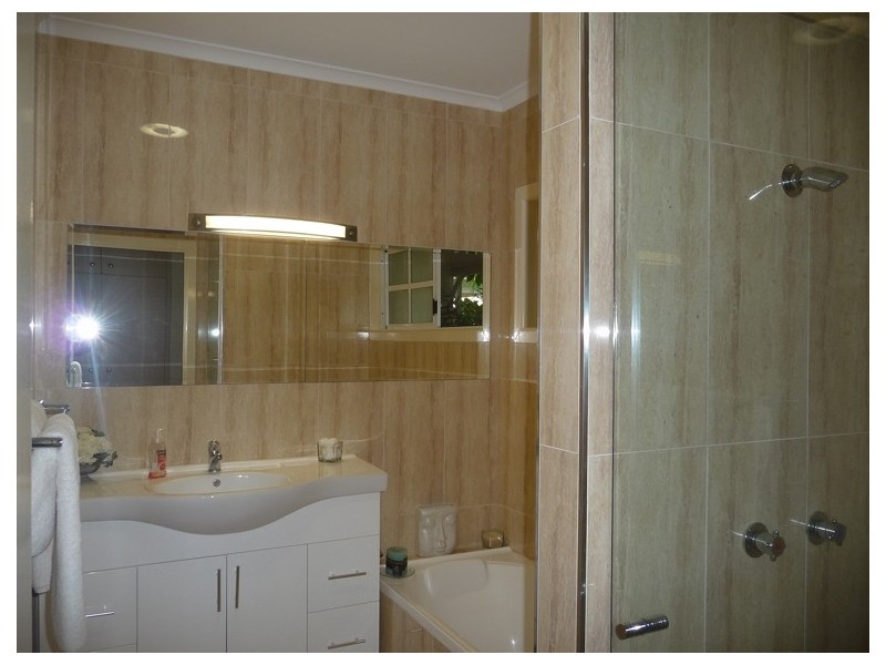 1 Spurwood Close, Wongaling Beach QLD 4852