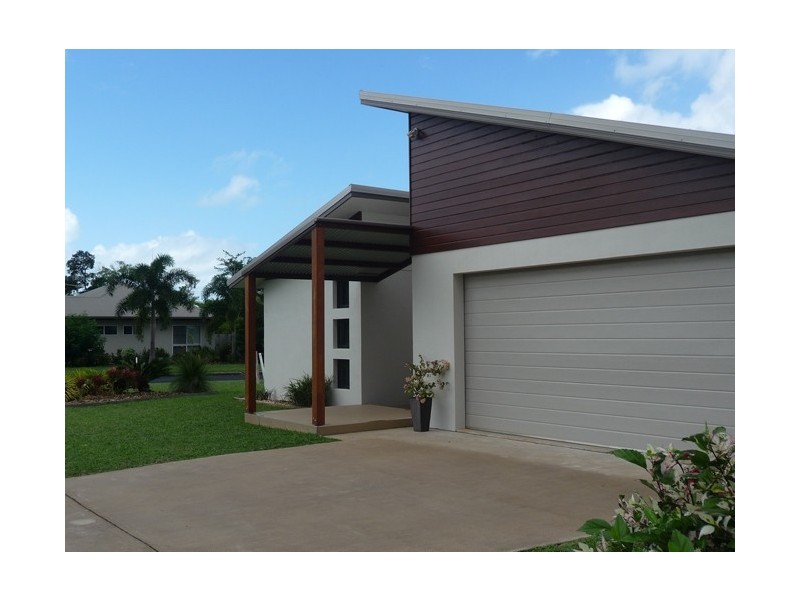 40 Conch Street, Mission Beach QLD 4852