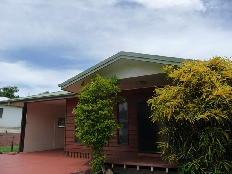 3 Royal Palm Drive, Mission Beach QLD 4852