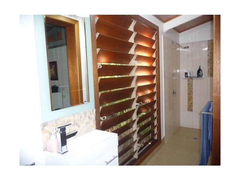 34 Mitchell Street, South Mission Beach QLD 4852