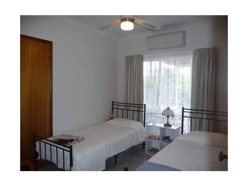 44 Seafarer Street, South Mission Beach QLD 4852