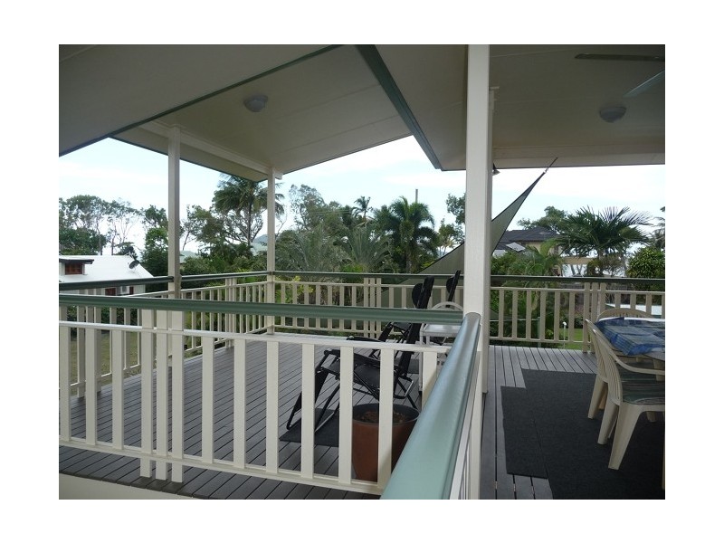 44 Seafarer Street, South Mission Beach QLD 4852