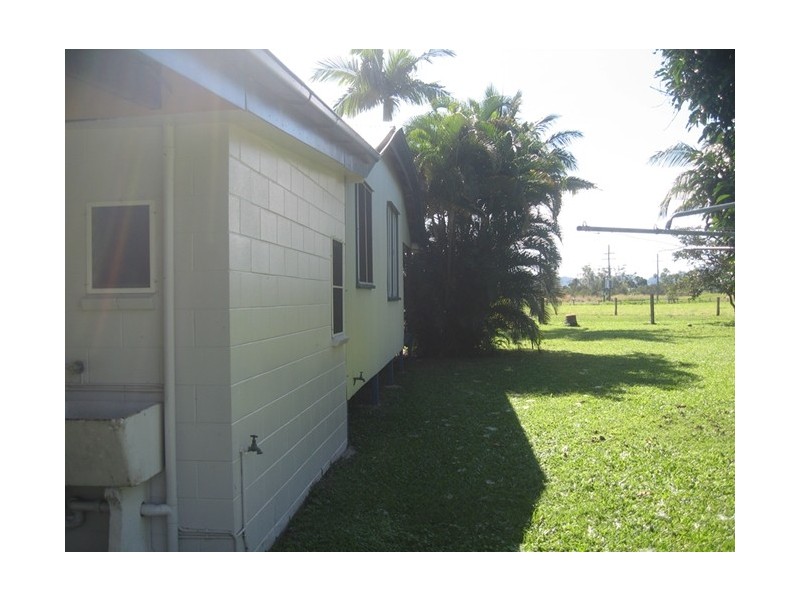 176 Tully-Mission Beach Road, Birkalla QLD 4854