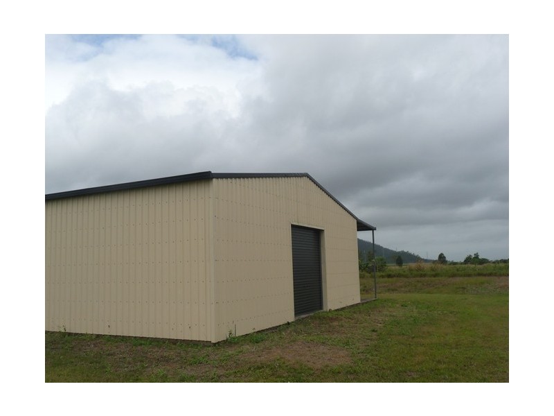 142 Old Tully Road, Tully QLD 4854
