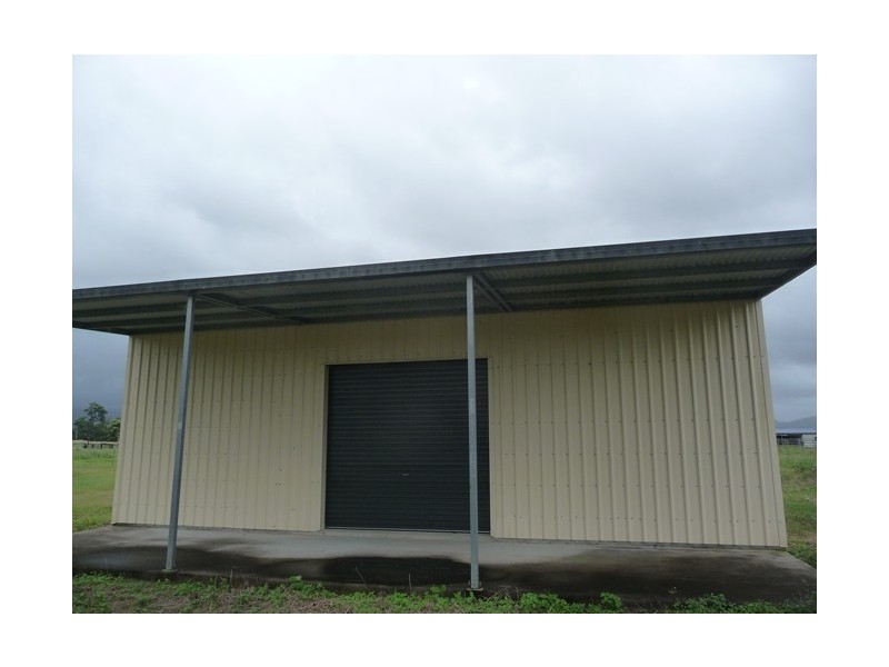 142 Old Tully Road, Tully QLD 4854