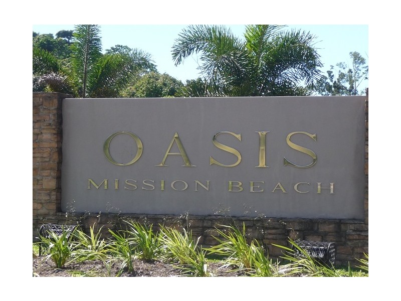 18 Casuarina Crescent, Mission Beach QLD 4852