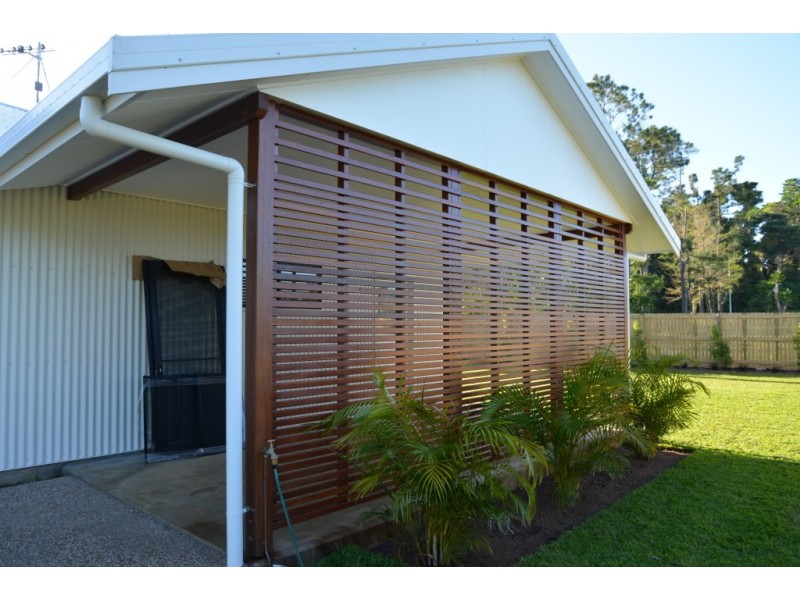 18 Casuarina Crescent, Mission Beach QLD 4852