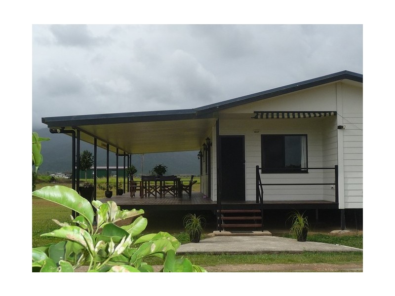 154 Old Tully Road, Birkalla QLD 4854