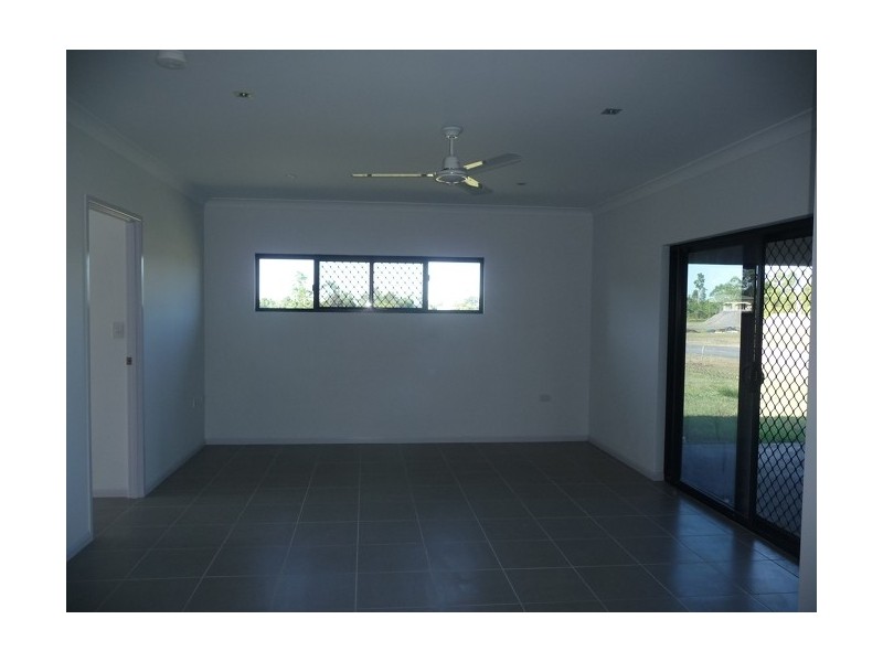 9 Glasgow Street, El Arish QLD 4855