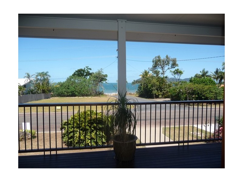 101 Reid Road, Wongaling Beach QLD 4852