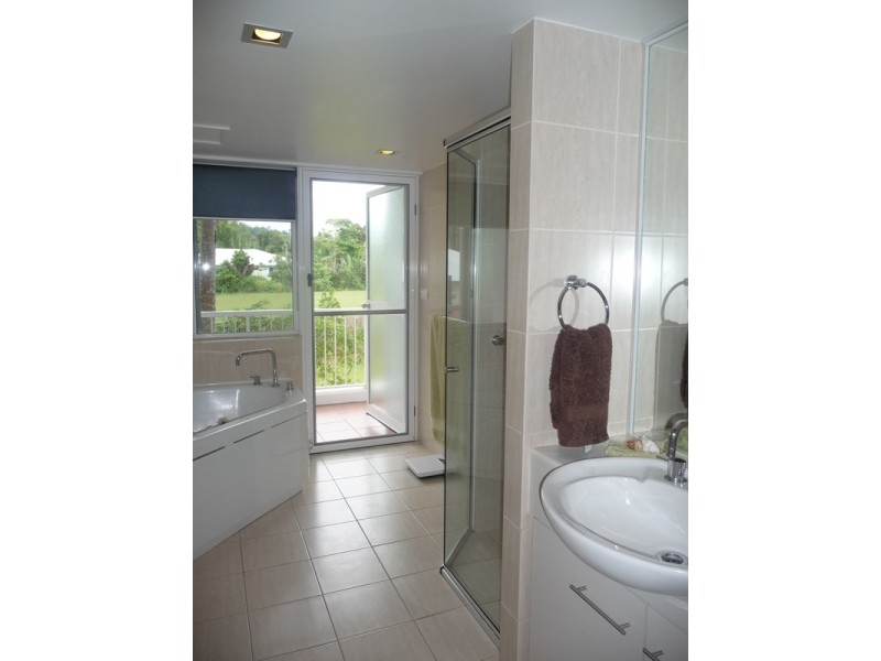 4, 69 Banfield Parade, Wongaling Beach QLD 4852