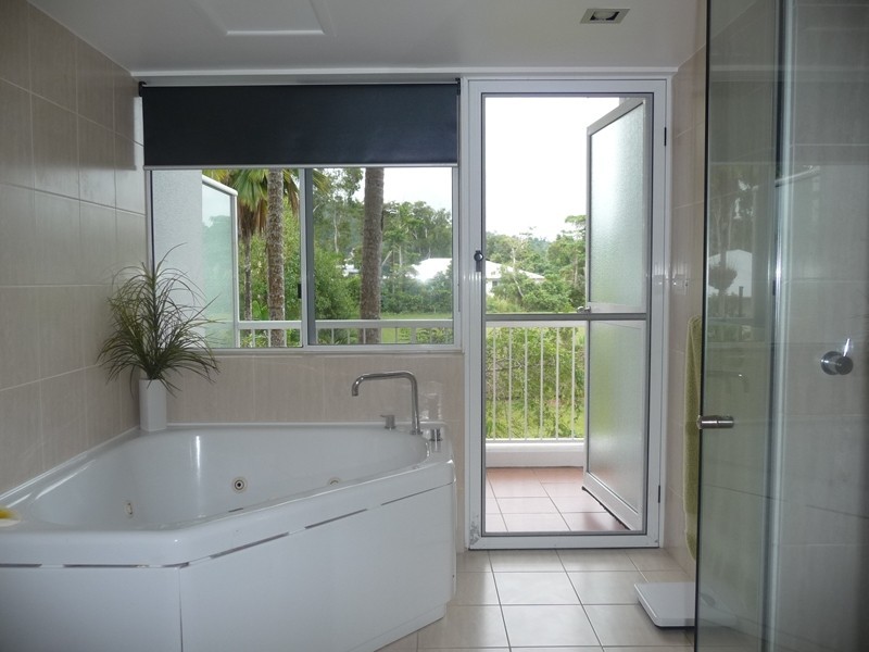 4, 69 Banfield Parade, Wongaling Beach QLD 4852