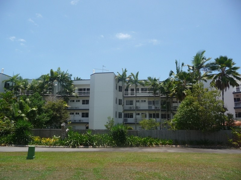 4, 69 Banfield Parade, Wongaling Beach QLD 4852